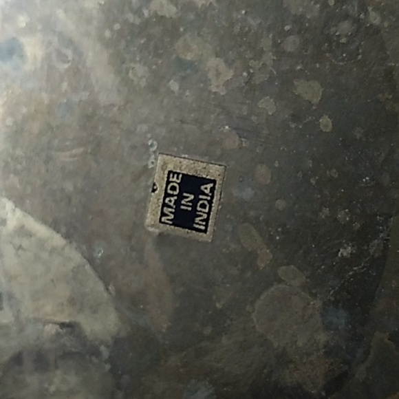 Vintage faux brass Victorian trash can - Picture 4 of 5